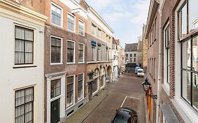 Stadslogement Bij De Sassenpoort